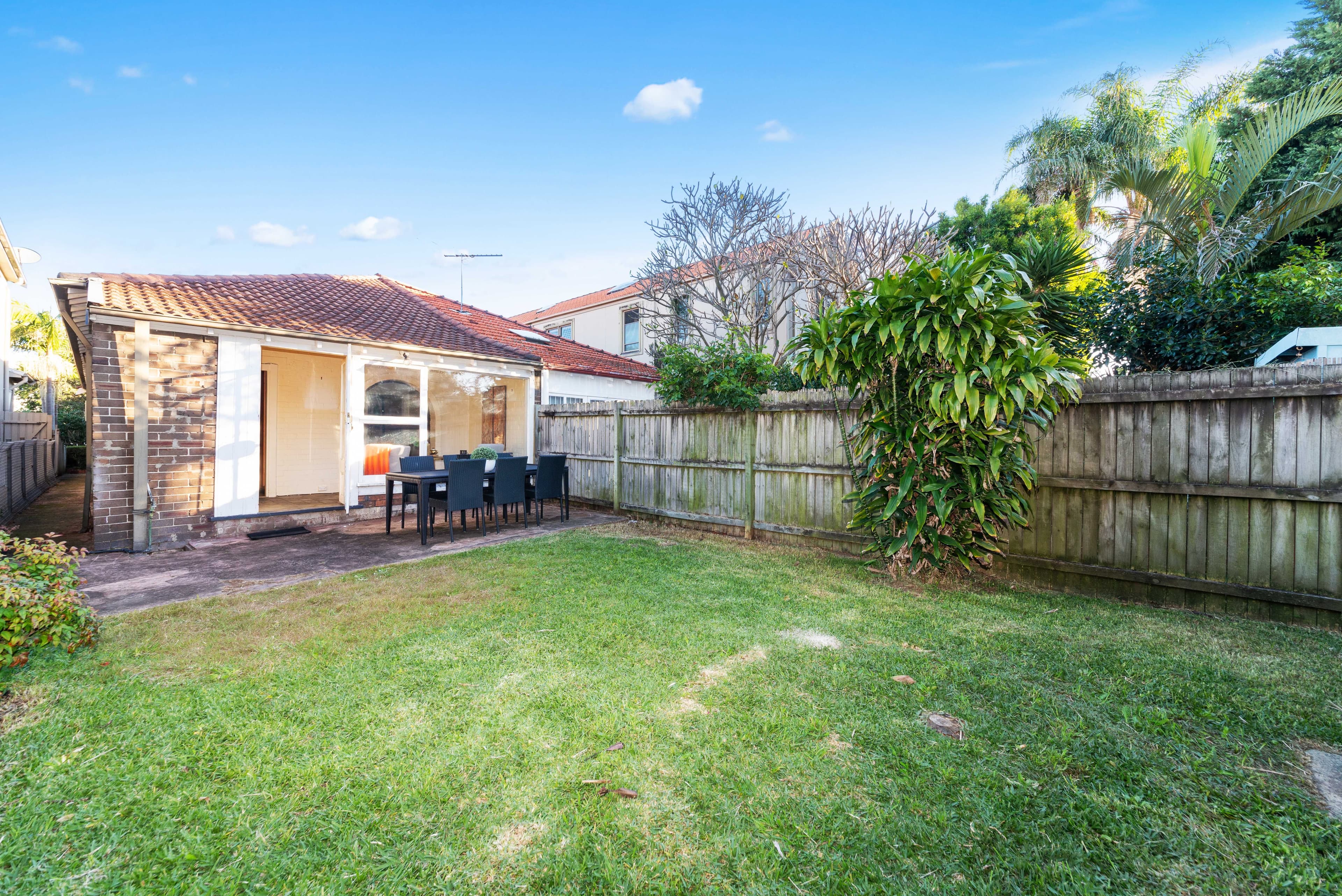 26 Owen Street, North Bondi - Thumbnail 2