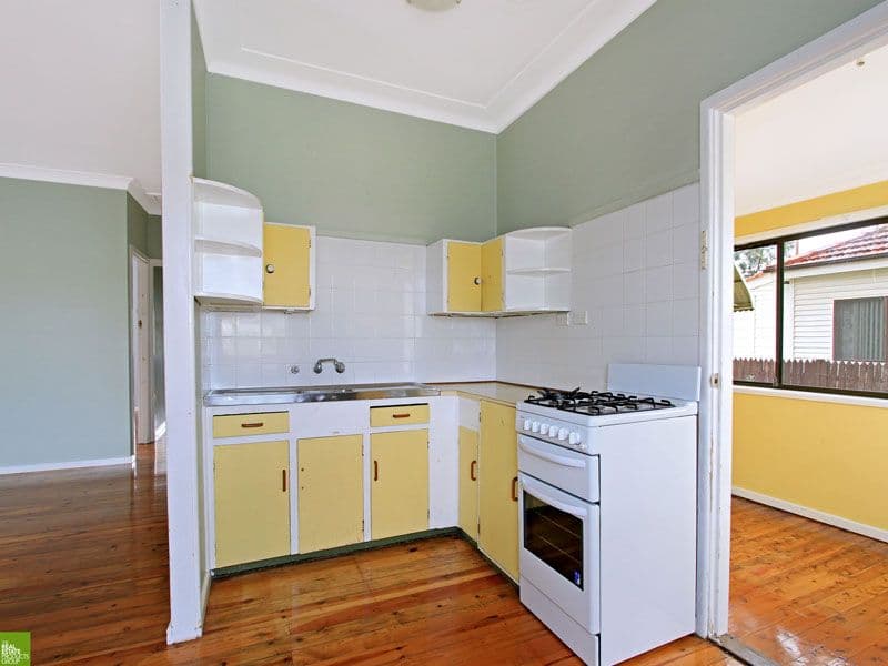 22 Carr Street, TOWRADGI NSW 2518, Towradgi - Thumbnail 2