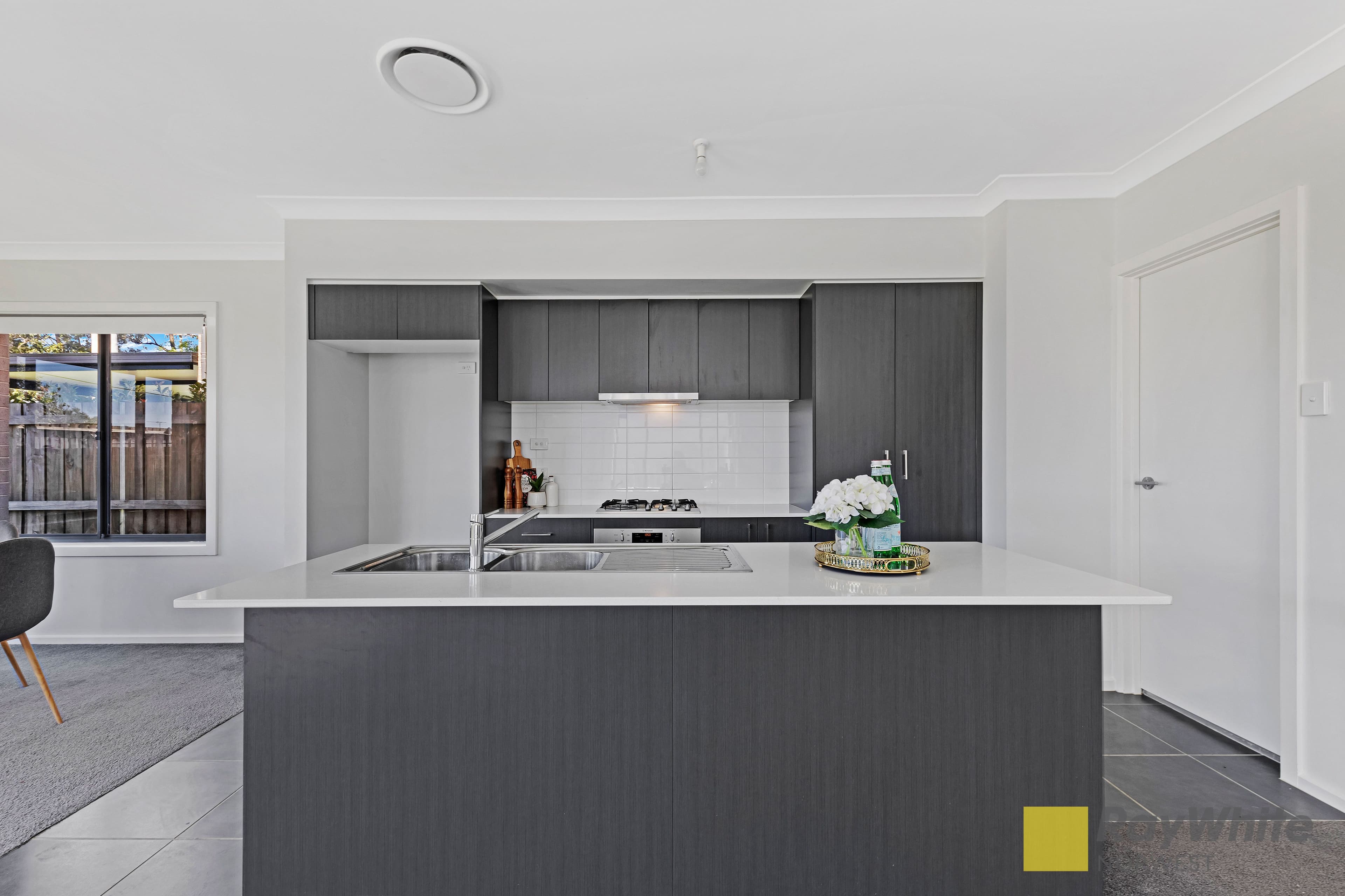44 Agnew Close, Kellyville NSW 2155, Kellyville - Thumbnail 4