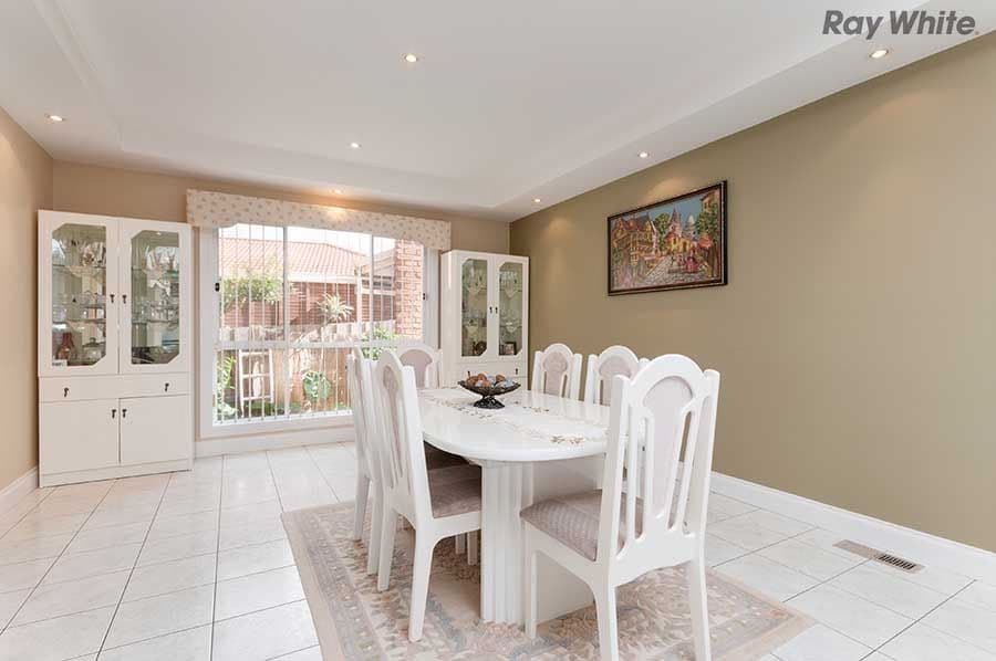 30 Tormorvey Avenue, HILLSIDE VIC 3037, Hillside - Thumbnail 4