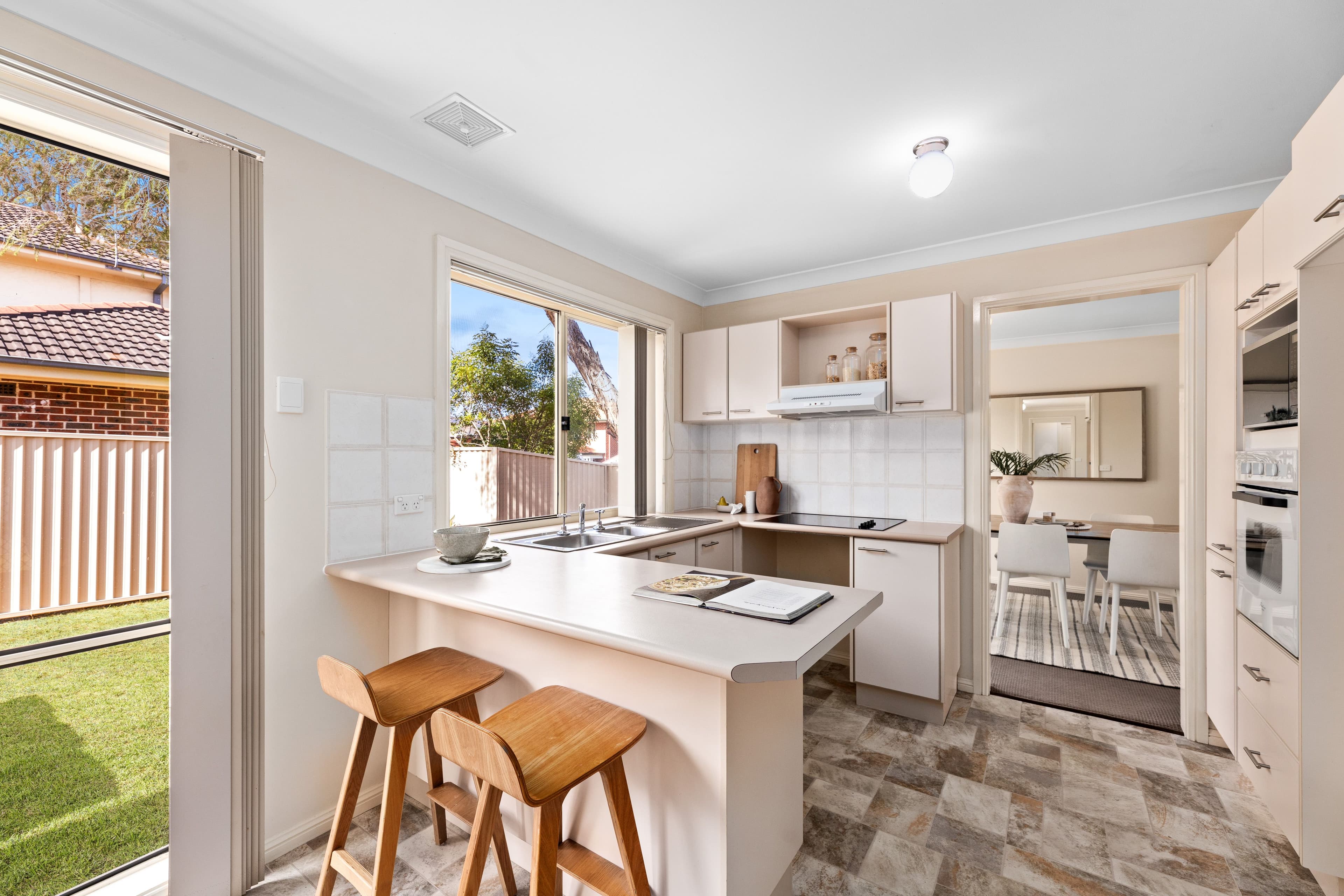 6 Boxsell Close, Menai NSW 2234, Menai - Thumbnail 3