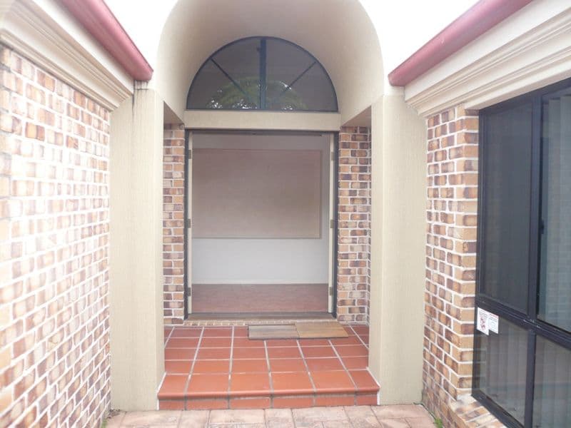 279 Napper Road, ARUNDEL QLD 4214, Arundel - Thumbnail 7