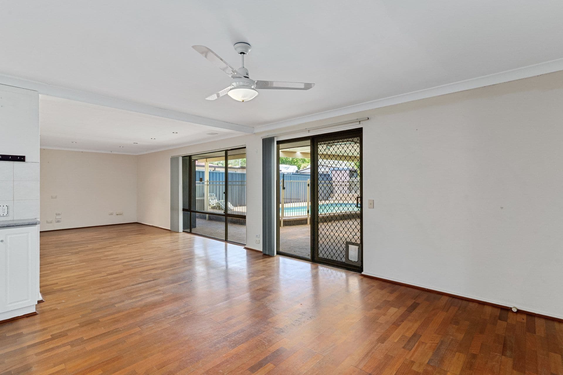 19 Booligal Street, Lesmurdie WA 6076, Lesmurdie - Thumbnail 4