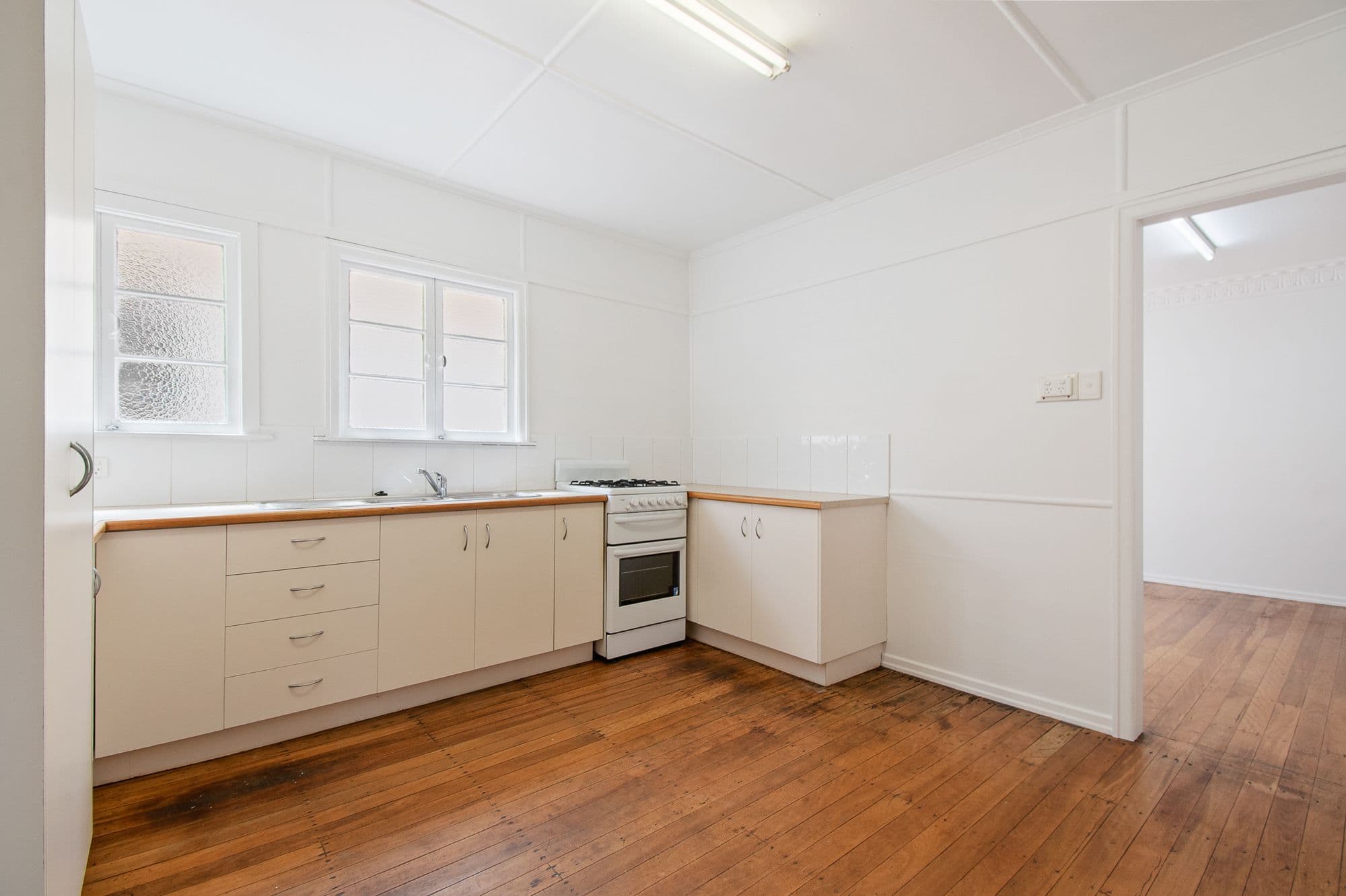 70 Osborne Road, Mitchelton QLD 4053, Mitchelton - Thumbnail 3