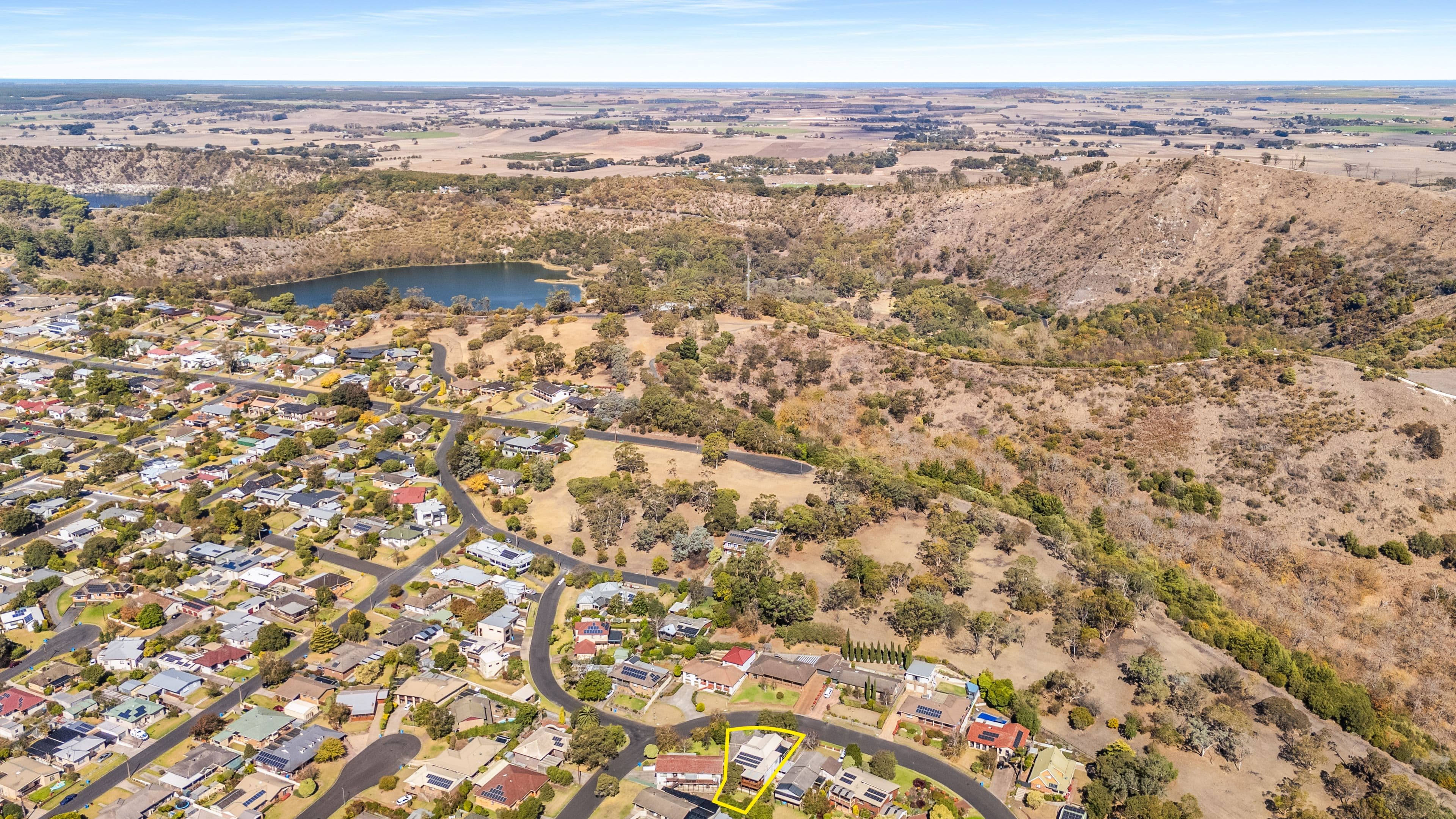 10 Kalimna Crescent, Mount Gambier SA 5290, Mount Gambier - Image 1