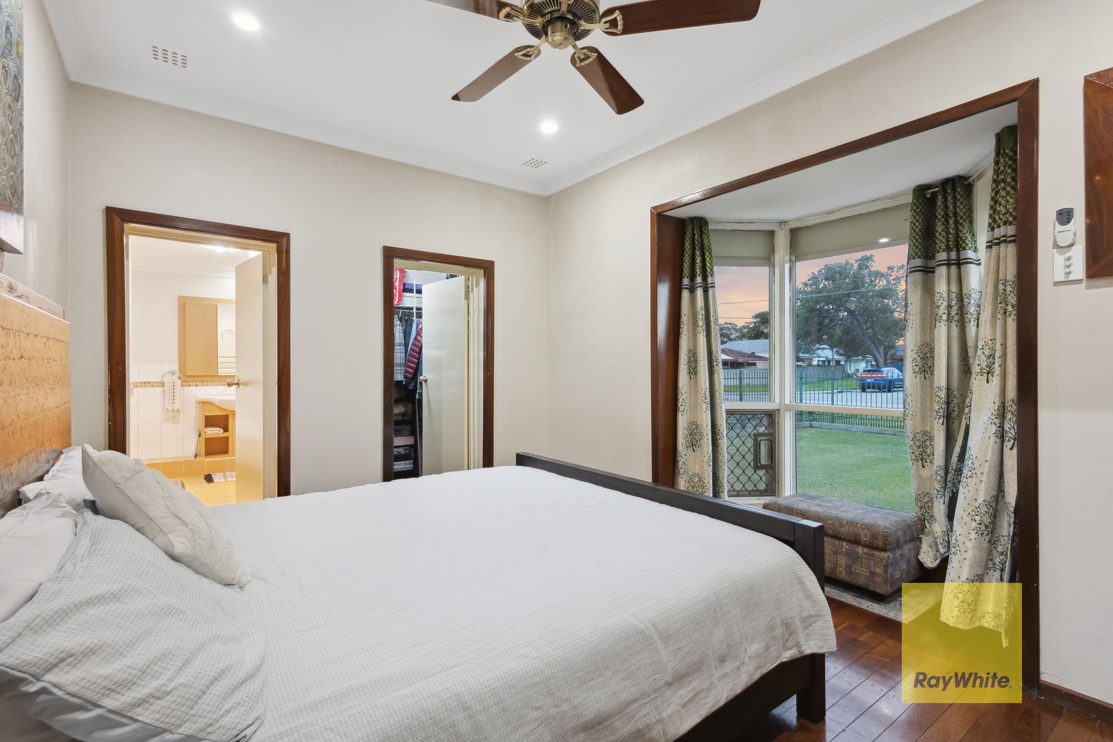 376 Fisher Street, Cloverdale WA 6105, Cloverdale - Thumbnail 6