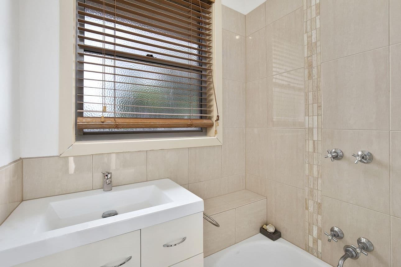 1 Illinois Avenue, Corio VIC 3214, Corio - Thumbnail 4
