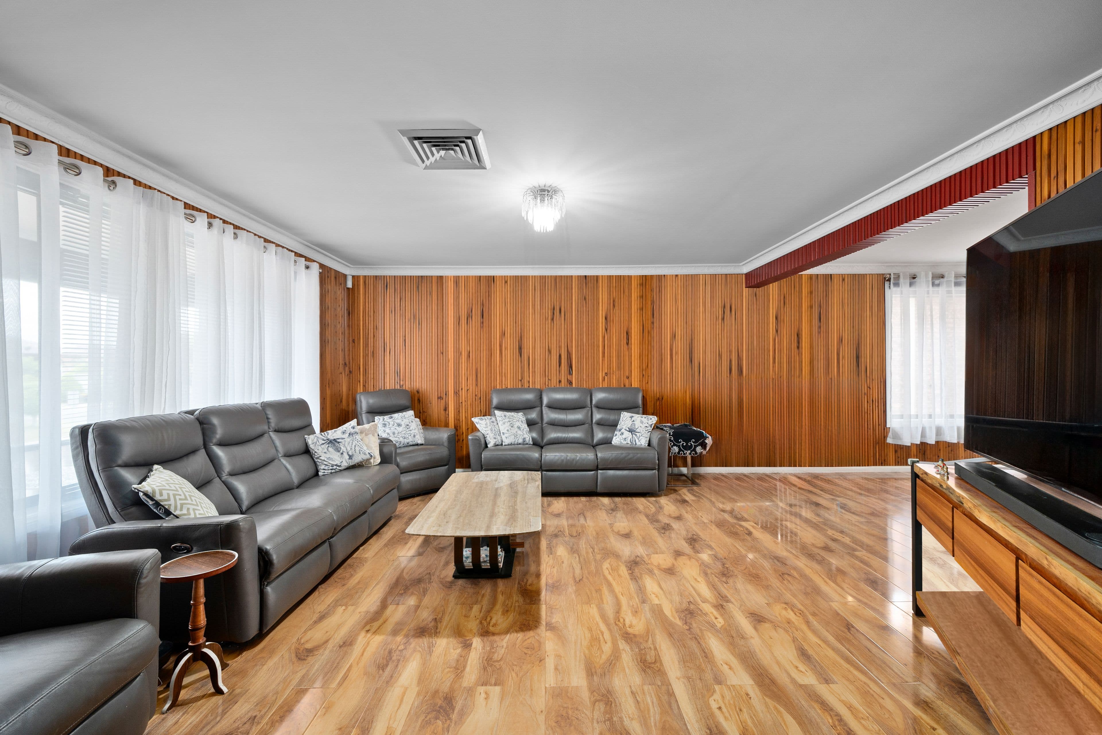 22 Langland Street, Wetherill Park NSW 2164, Wetherill Park - Thumbnail 2