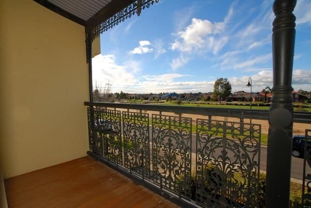 9 Cassell Street, WERRIBEE VIC 3030, Werribee - Thumbnail 2