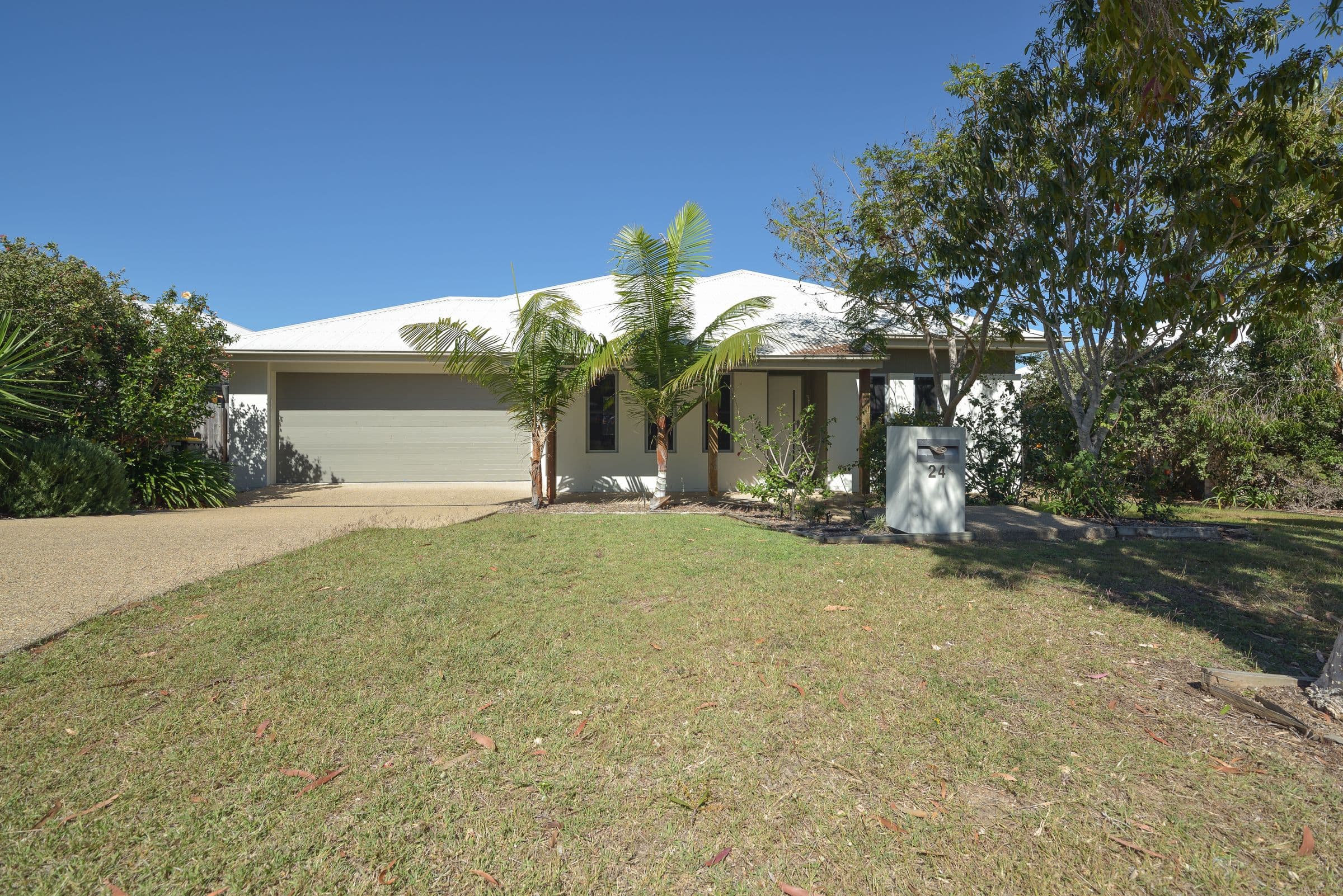 24 Orchard Drive, Kirkwood QLD 4680, Kirkwood - Image 1
