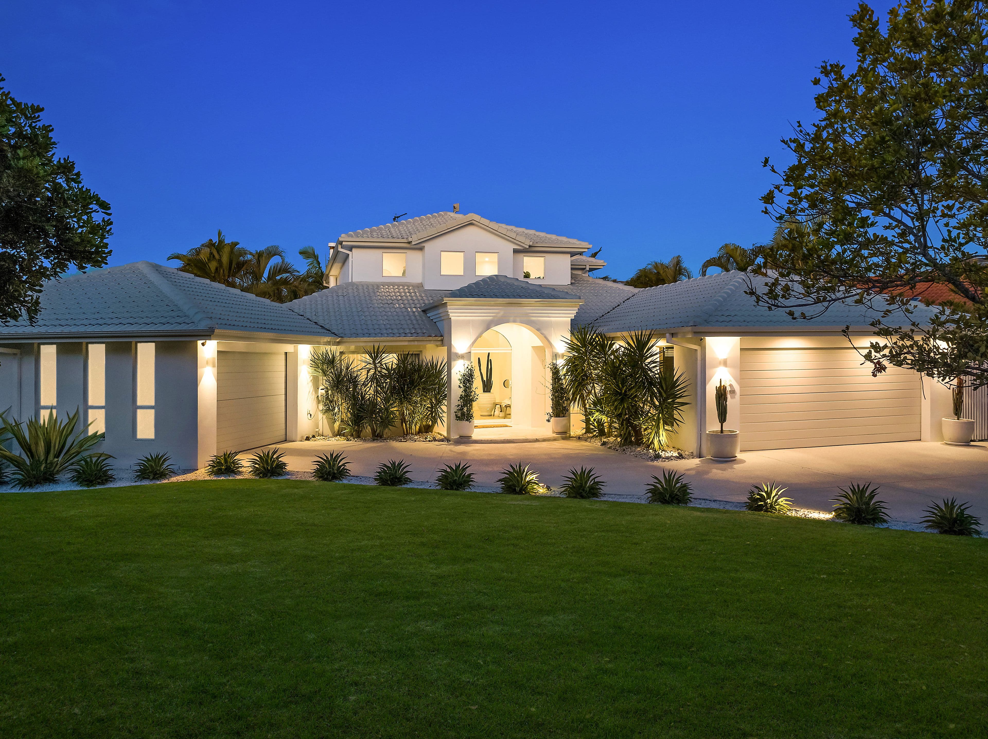 32 Calmwater Crescent, Helensvale QLD 4212, Helensvale - Thumbnail 4