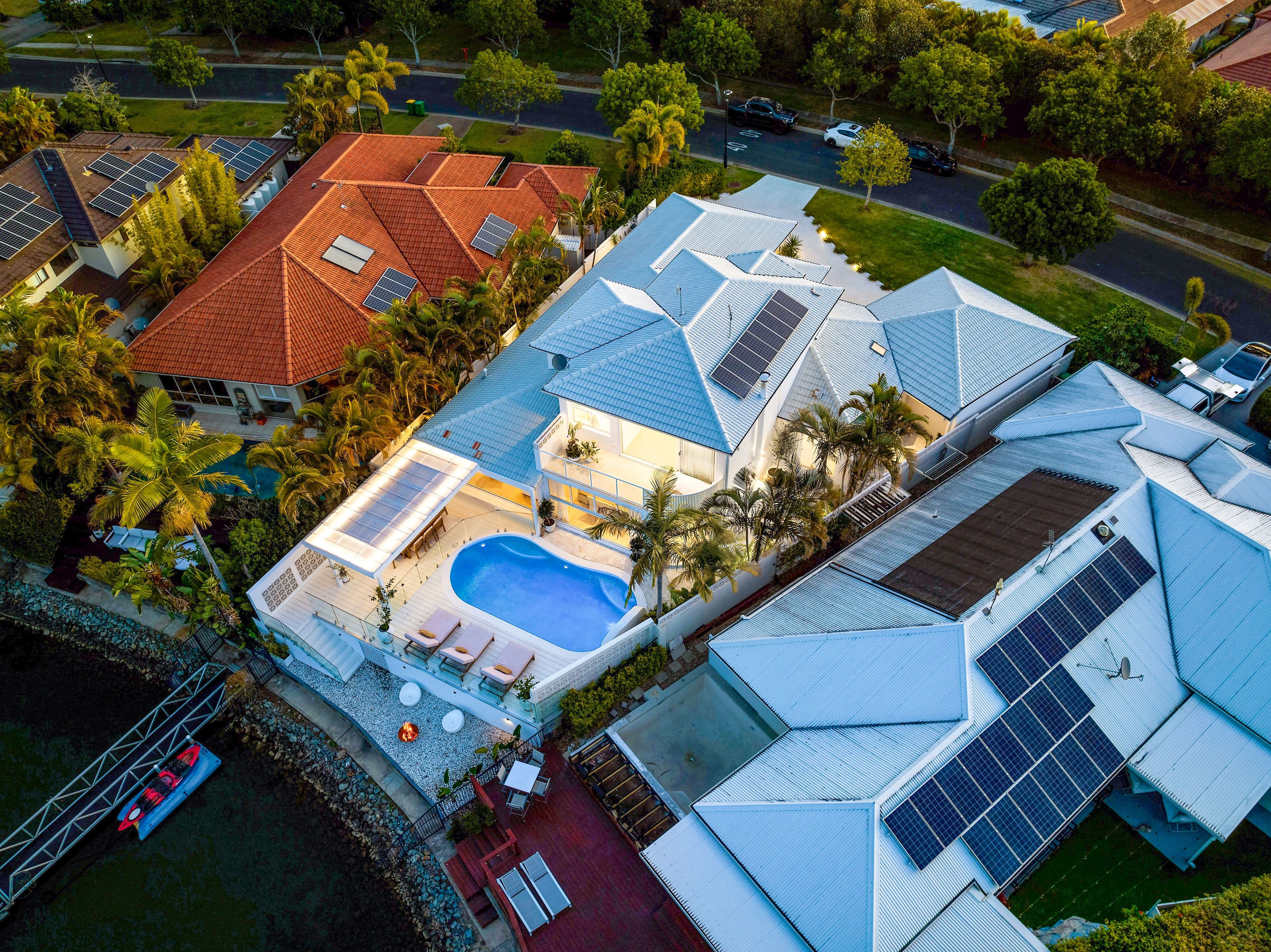 32 Calmwater Crescent, Helensvale QLD 4212, Helensvale - Thumbnail 5