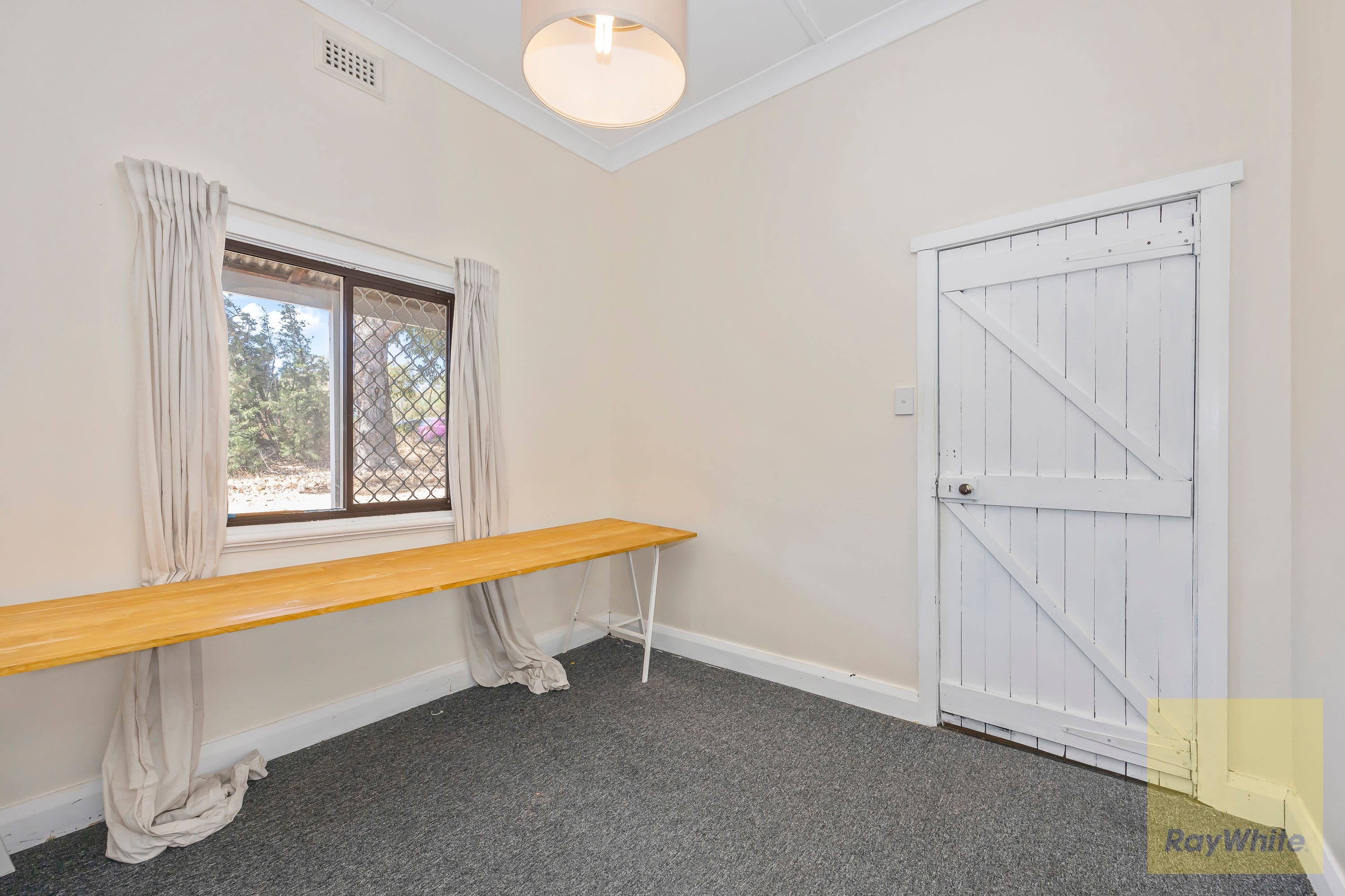 80 Lawnbrook Road West, Walliston WA 6076, Walliston - Thumbnail 7