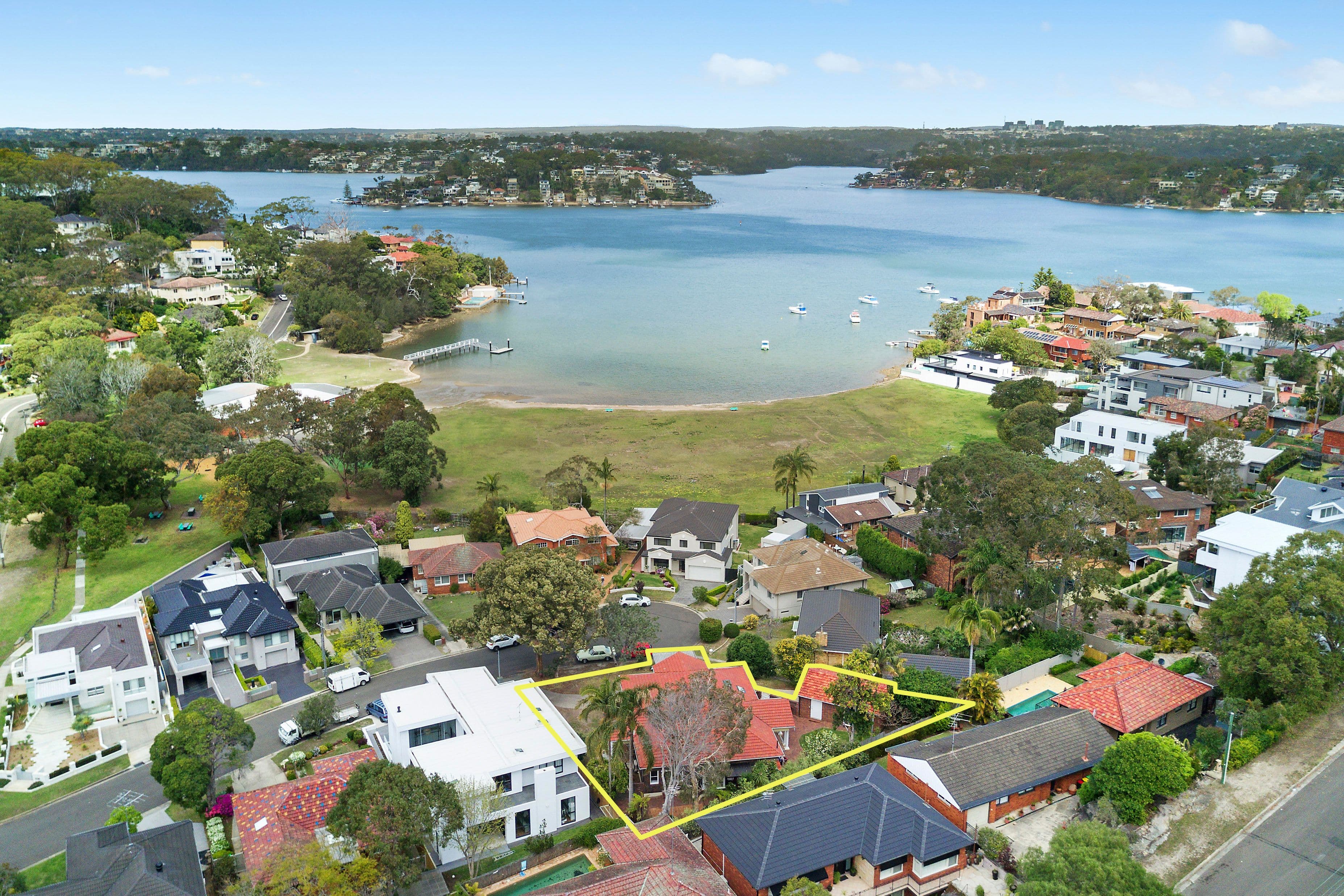 8 Loch Maree Crescent, Connells Point - Thumbnail 2