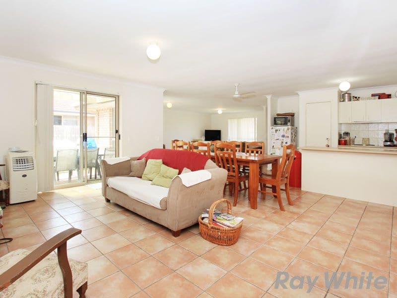 14 Walter Street, REDCLIFFE QLD 4020, Redcliffe - Thumbnail 4