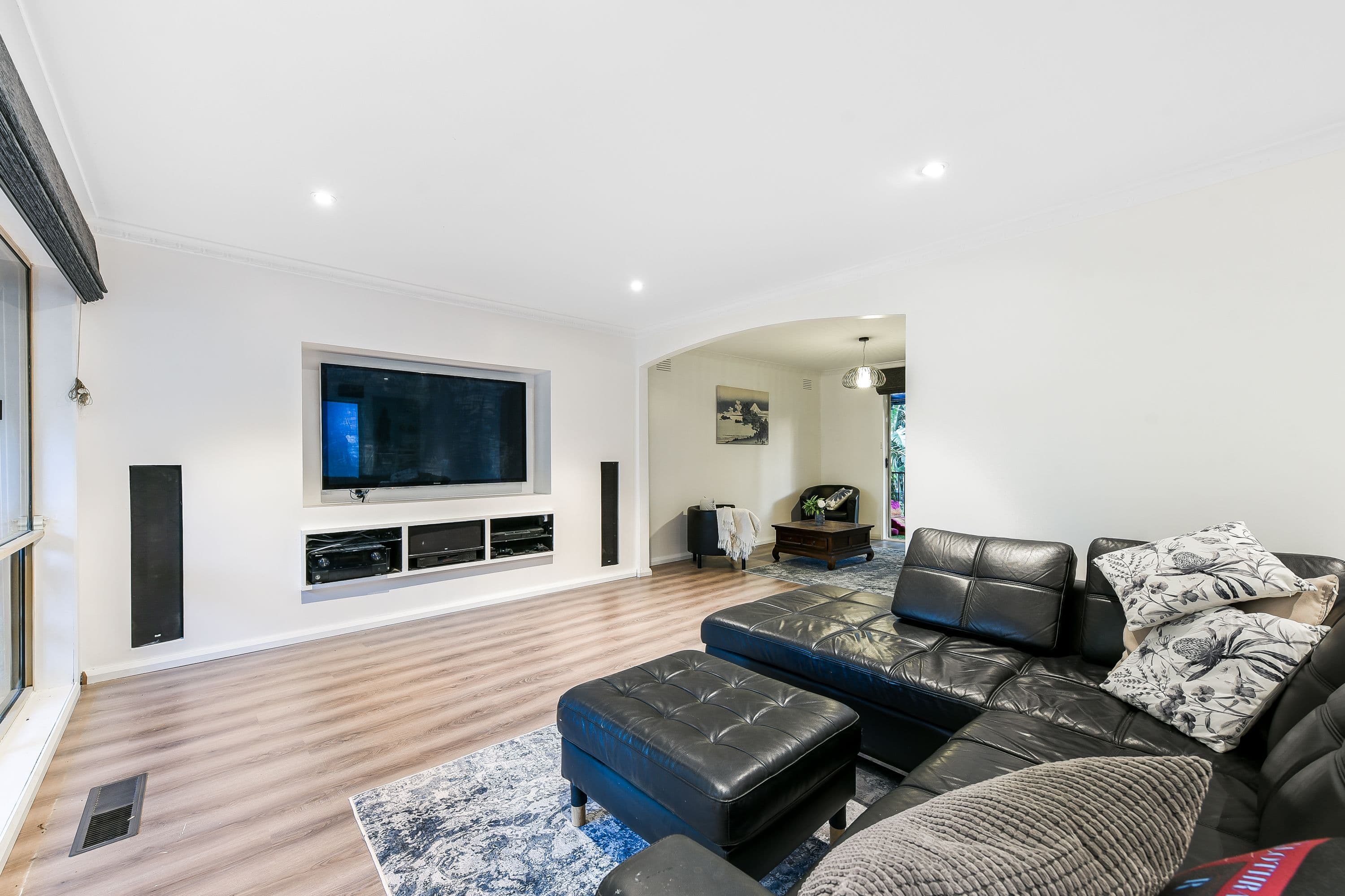 2 Kiama Court, Oakleigh East VIC 3166, Oakleigh East - Thumbnail 2