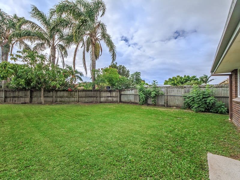 17 Cumberland Drive, VARSITY LAKES QLD 4227, Varsity Lakes - Thumbnail 3