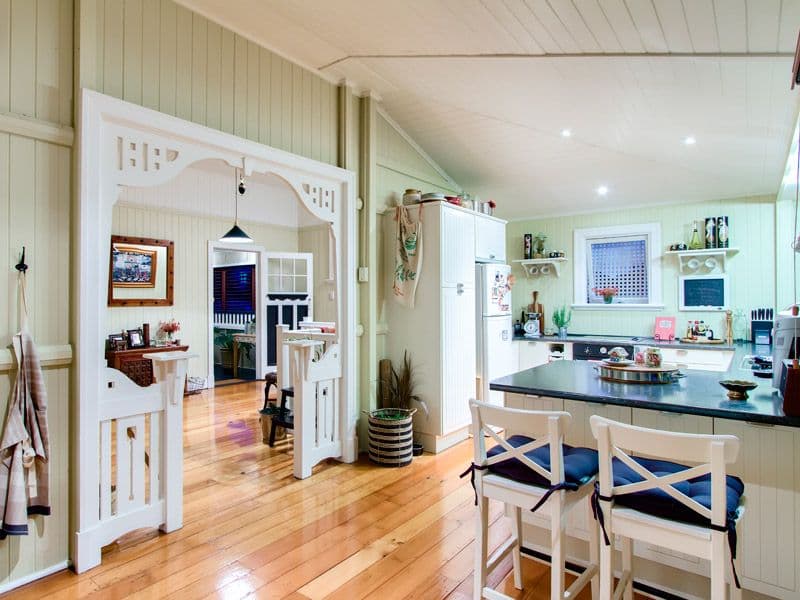 70 Elwell Street, MORNINGSIDE QLD 4170, Morningside - Thumbnail 2