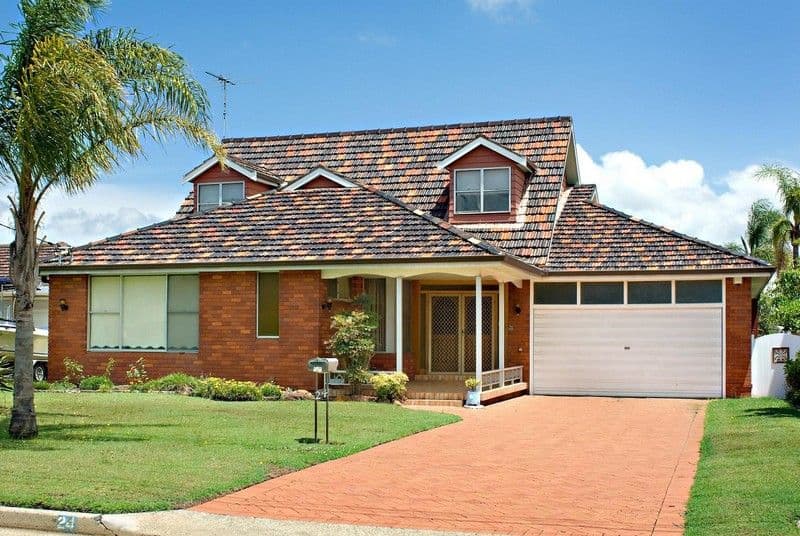 24 Castlereagh Crescent, SYLVANIA WATERS NSW 2224, Sylvania Waters - Thumbnail 2