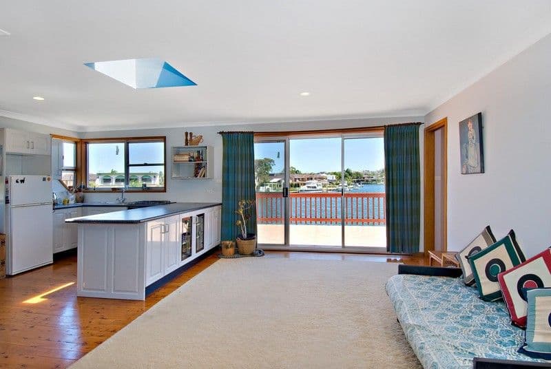 24 Castlereagh Crescent, SYLVANIA WATERS NSW 2224, Sylvania Waters - Thumbnail 3