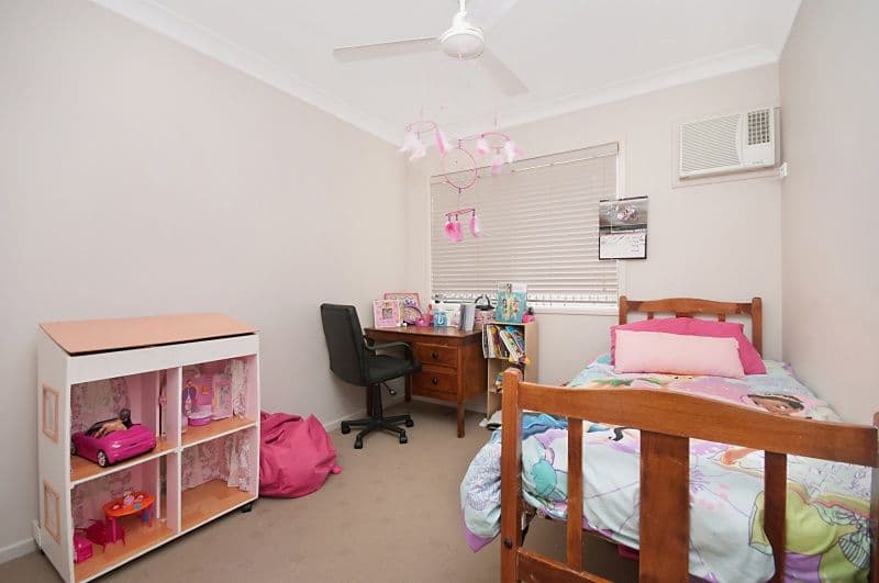 29 Wexford Crescent, MOUNT LOW QLD 4818, Mount Low - Thumbnail 3
