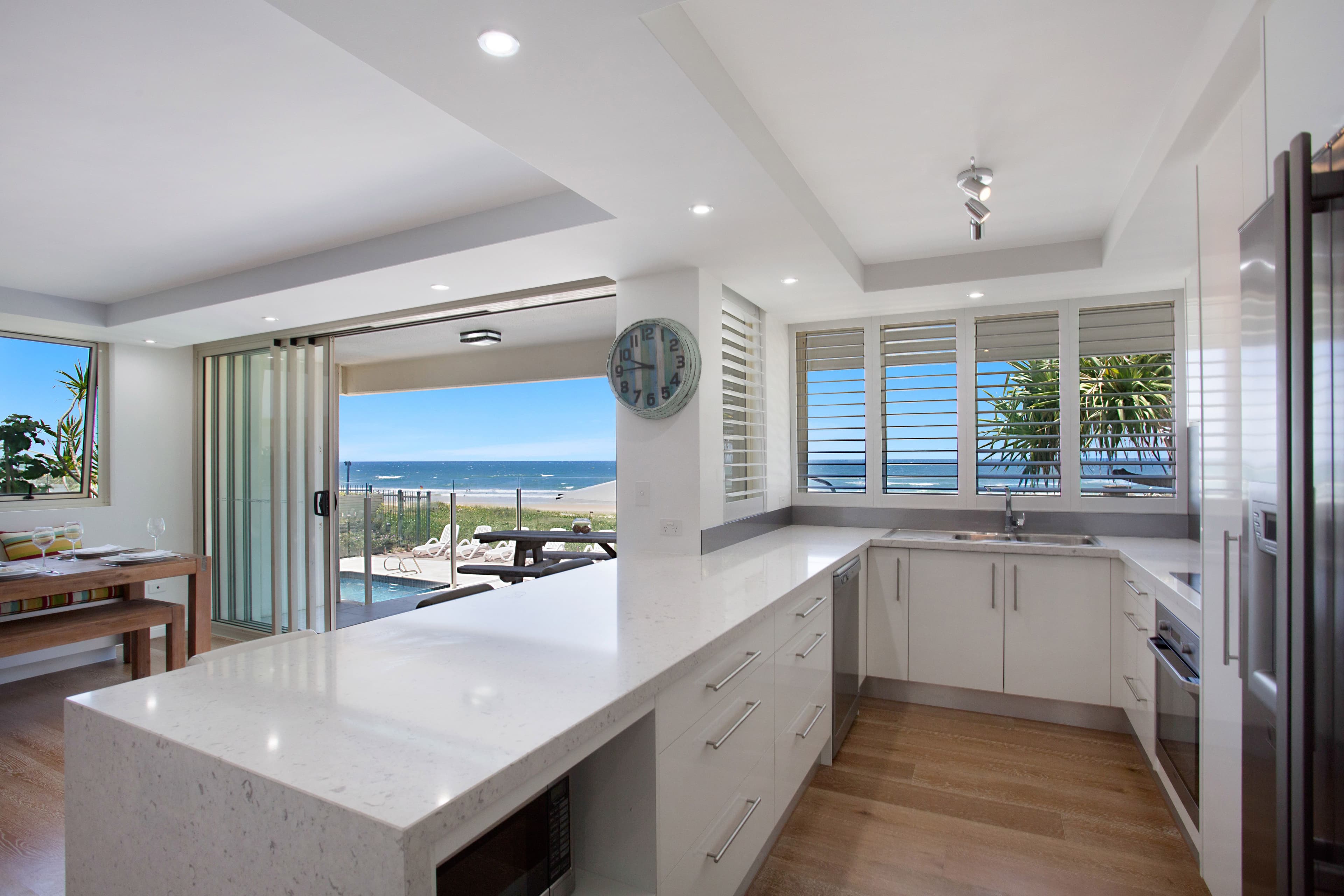 2 'Viscount Towers' 1 First Avenue, Surfers Paradise QLD 4217, Surfers Paradise - Thumbnail 4