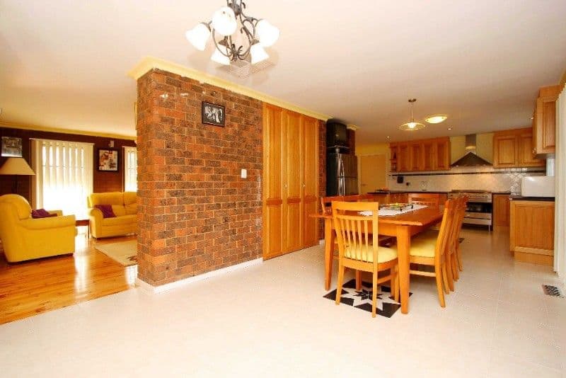 5 Mozart Court, BUNDOORA VIC 3083, Bundoora - Thumbnail 4