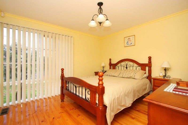 5 Mozart Court, BUNDOORA VIC 3083, Bundoora - Thumbnail 7