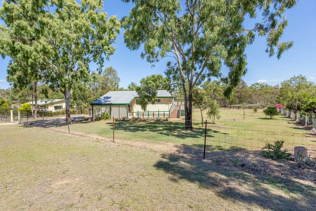 8 Walter Court, Glenore Grove QLD 4342, Glenore Grove - Thumbnail 3