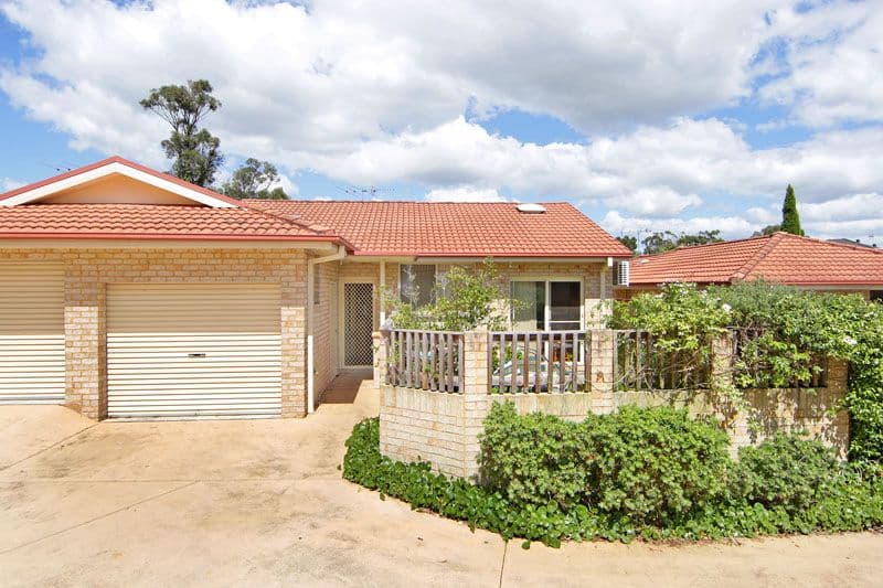 2-4 Oxford Drive, LAKE HAVEN NSW 2263, Lake Haven - Image 1