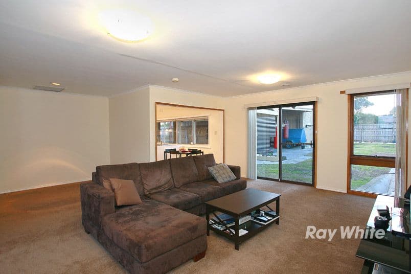 9 Aldridge Street, ENDEAVOUR HILLS VIC 3802, Endeavour Hills - Thumbnail 4
