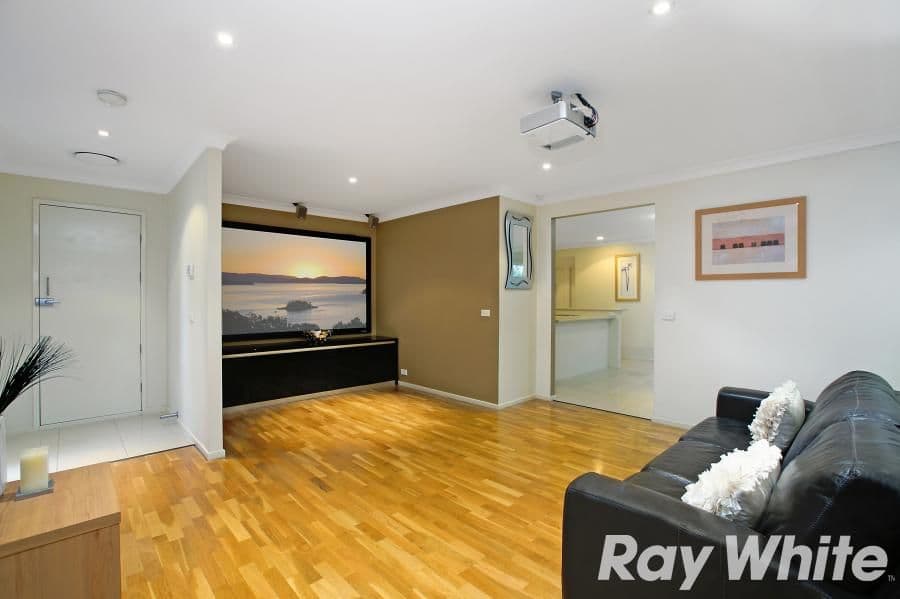 6 Winslow Avenue, STANHOPE GARDENS NSW 2768, Stanhope Gardens - Thumbnail 2