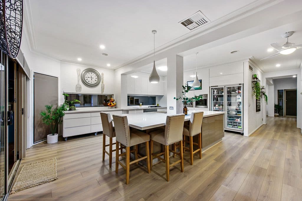 10 Queensberry Court, Hillside VIC 3037, Hillside - Thumbnail 3