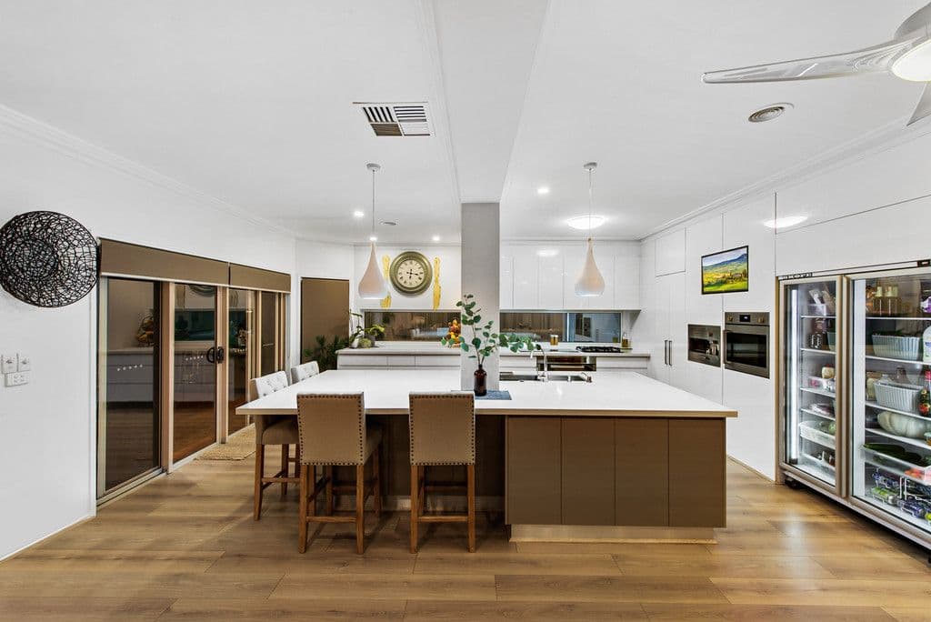 10 Queensberry Court, Hillside VIC 3037, Hillside - Thumbnail 4