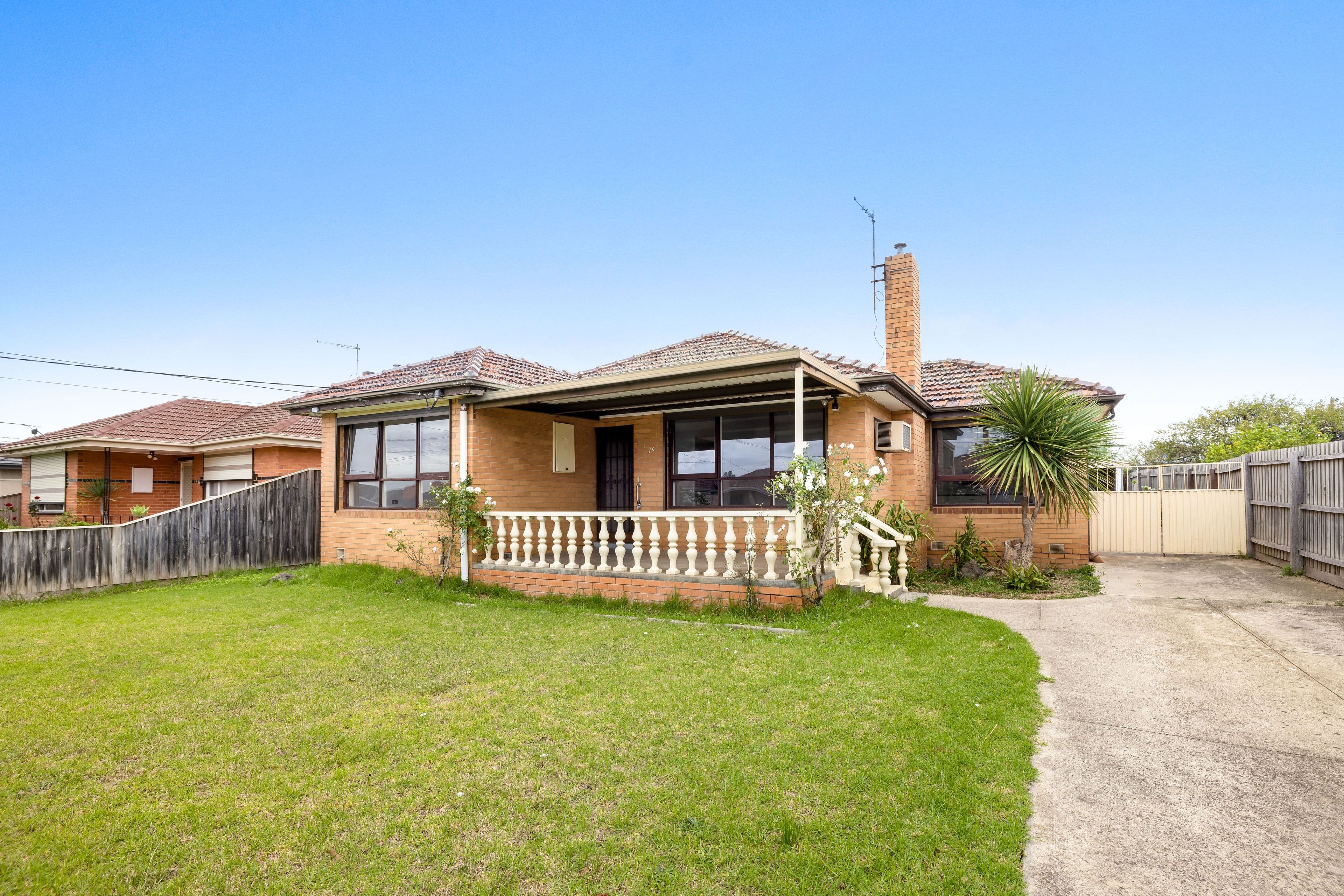 19 Oxford Street, Hadfield VIC 3046, Hadfield - Image 1