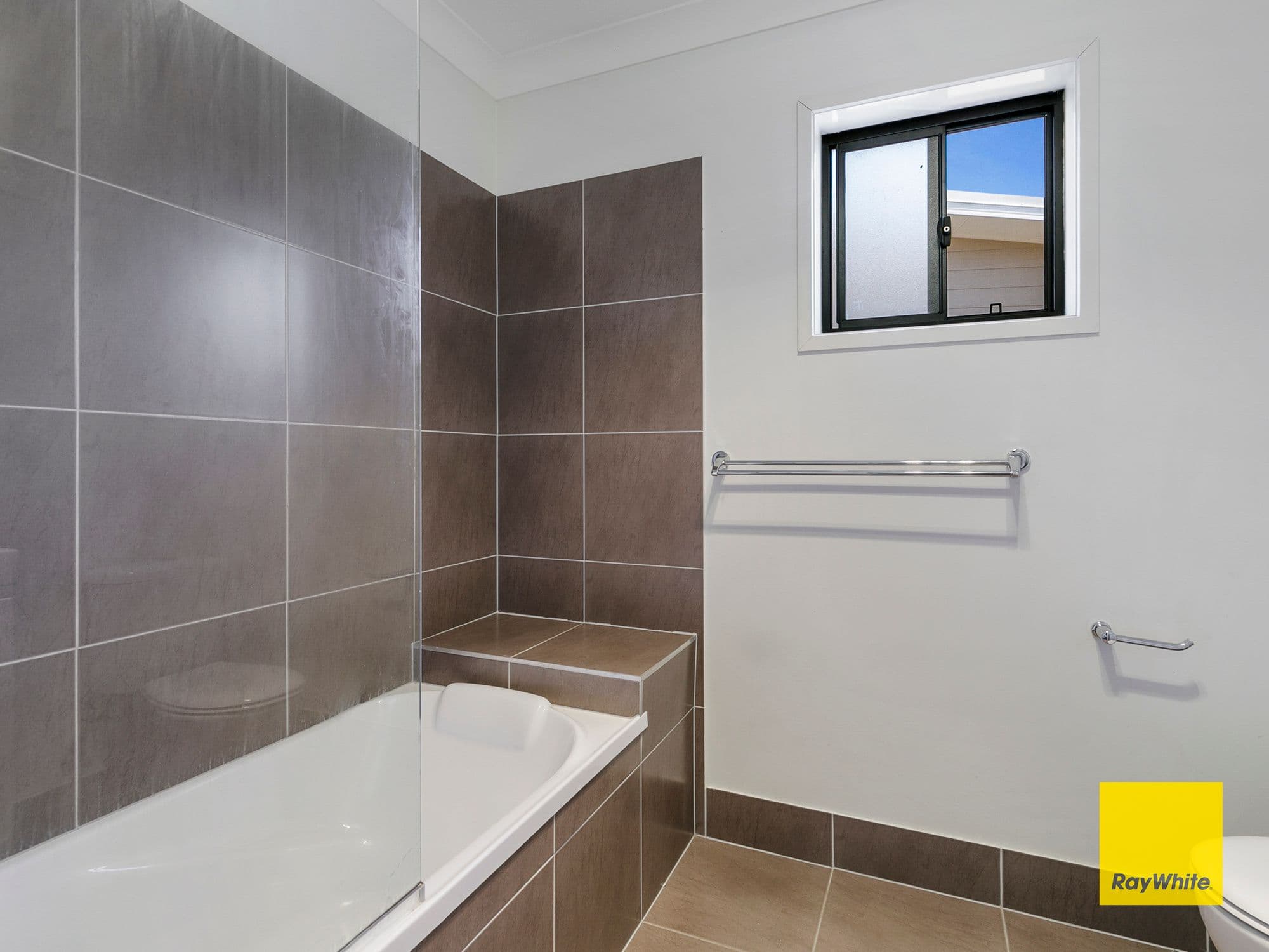95-99 Mount Cotton Road, Capalaba QLD 4157, Capalaba - Thumbnail 7