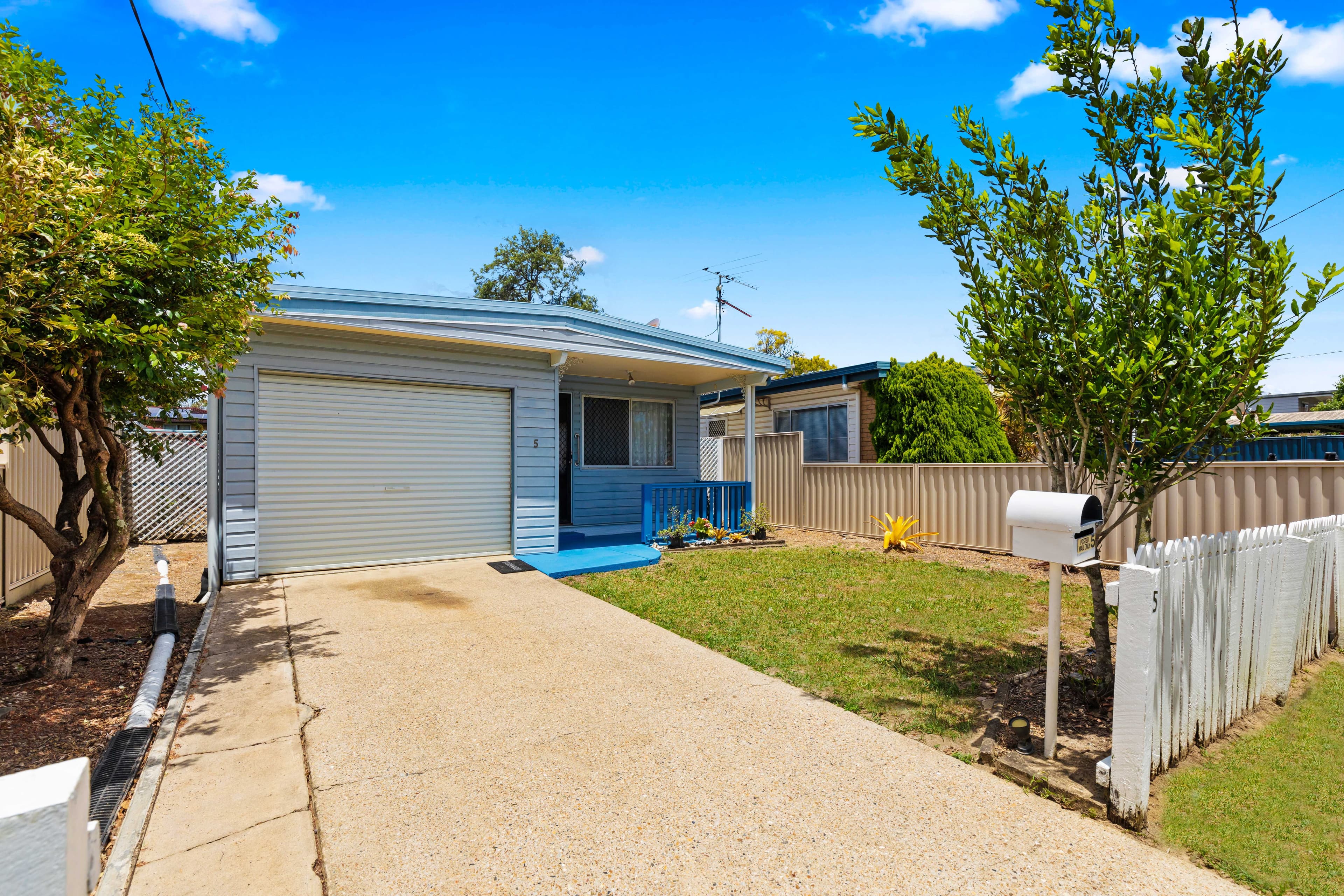 5 Moon Street, Caboolture South QLD 4510, Caboolture South - Thumbnail 2