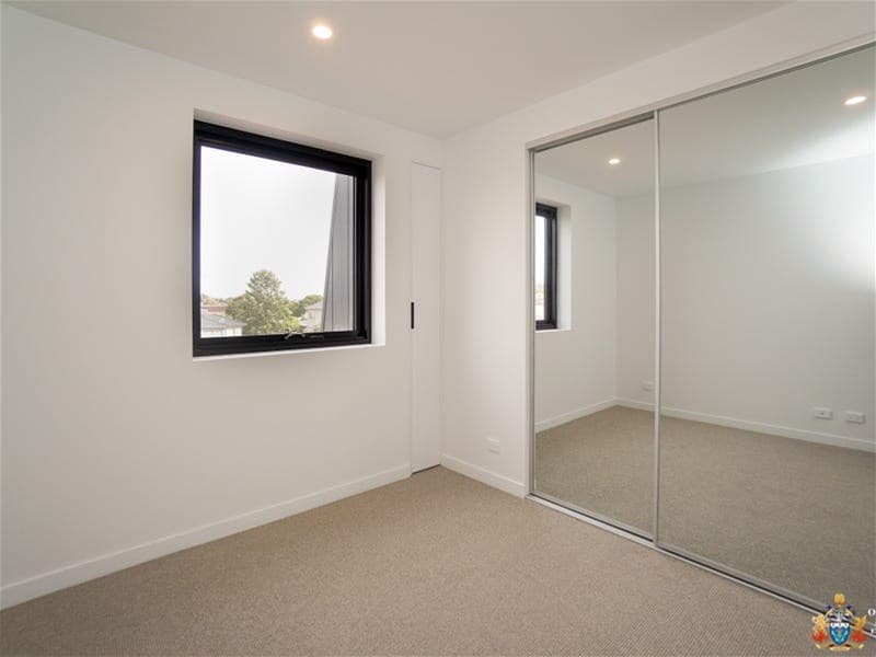 BURWOOD, VIC, Burwood - Image 1