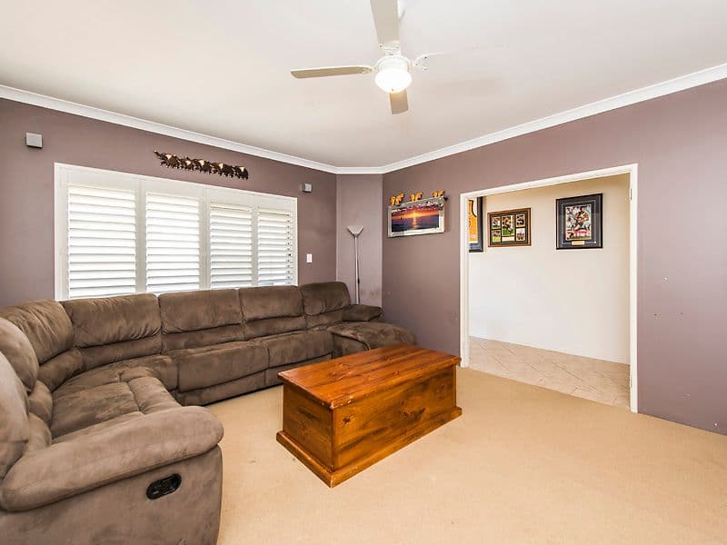 32 Baycliff Turn, Waikiki WA 6169, Waikiki - Thumbnail 3