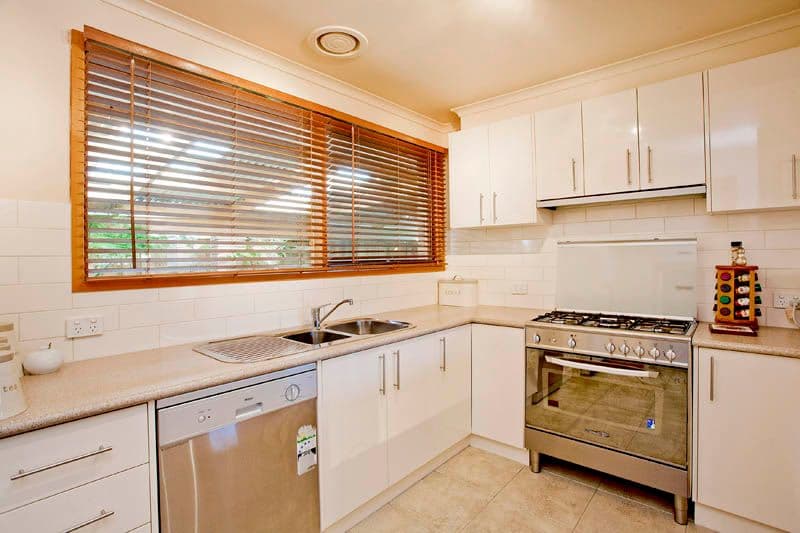 8 Hopgood Court, LARA VIC 3212, Lara - Thumbnail 2