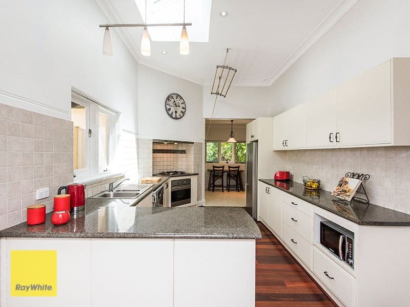18 Kimbarlee Way, Lesmurdie WA 6076, Lesmurdie - Thumbnail 7