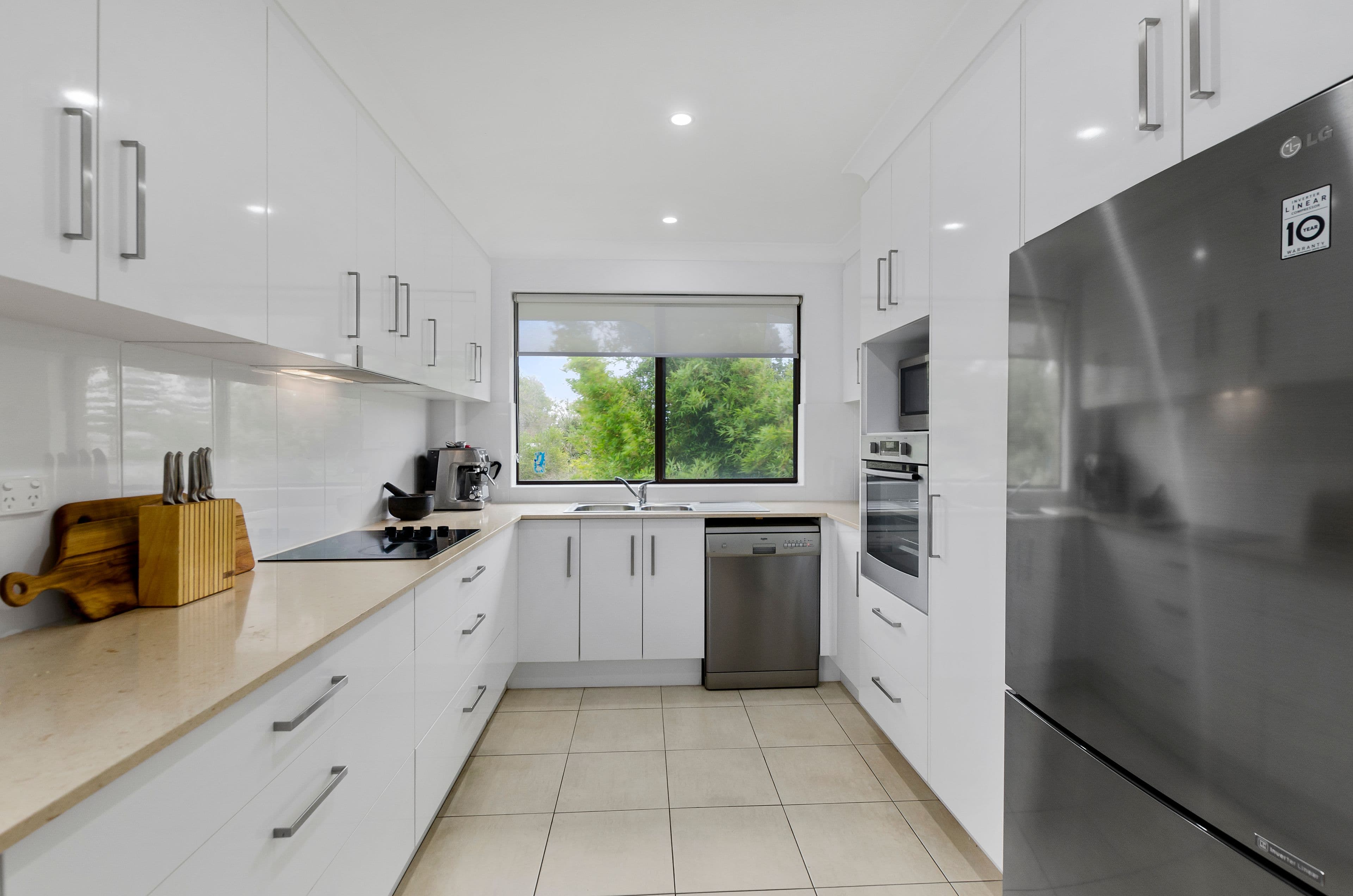 33 Uvadale Grove, Kew - Thumbnail 3