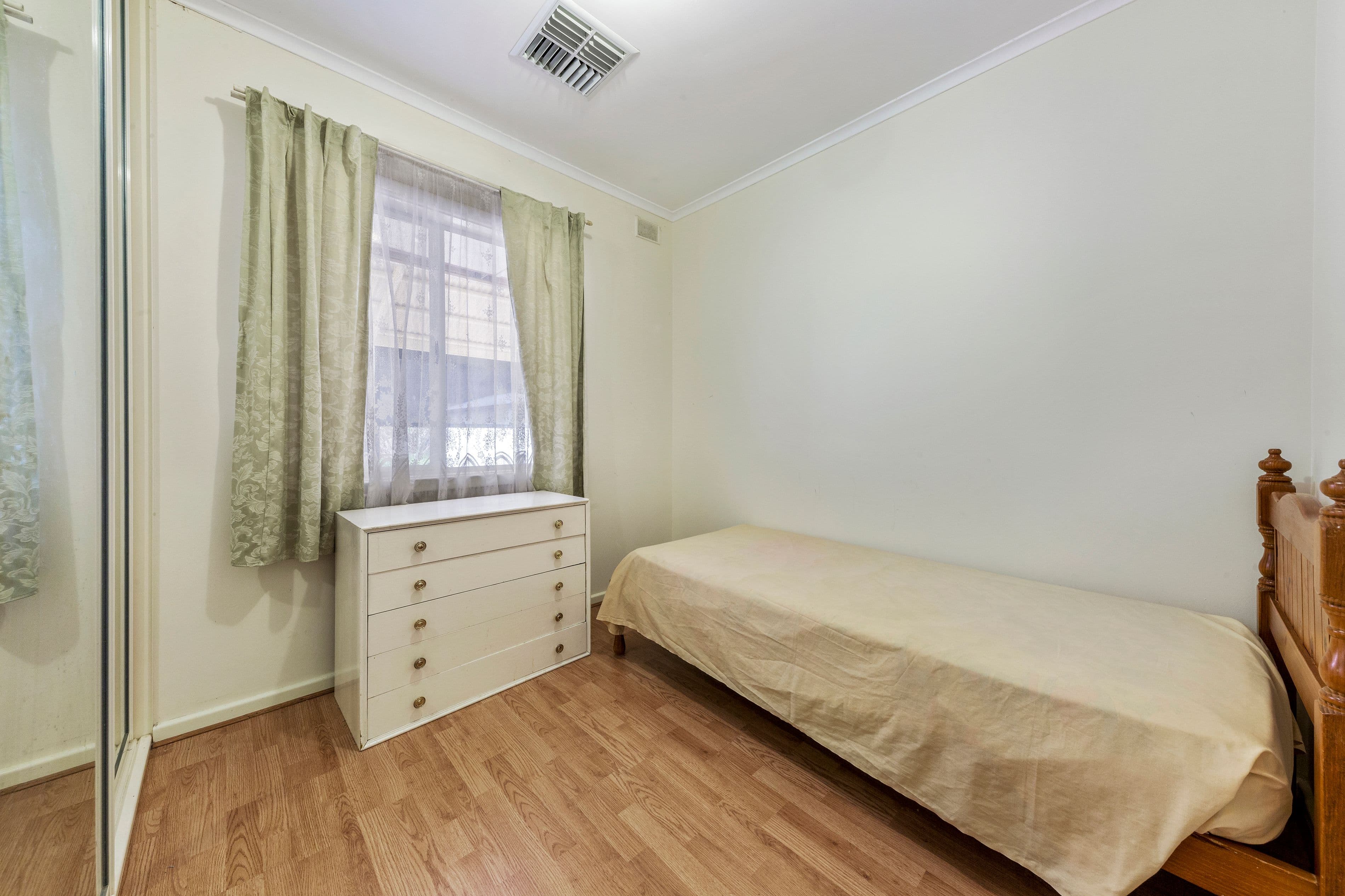 27 Jocelyn Terrace, Parafield Gardens SA 5107, Parafield Gardens - Thumbnail 8