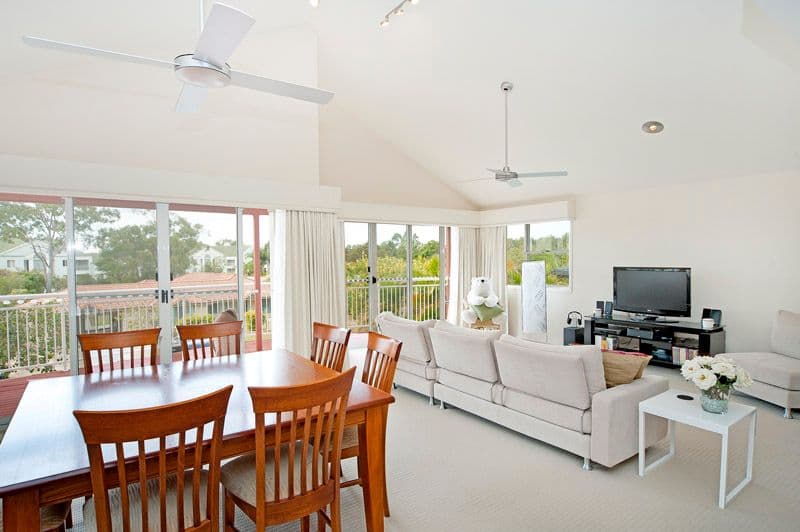 6 Pearson Close, ARUNDEL QLD 4214, Arundel - Thumbnail 5