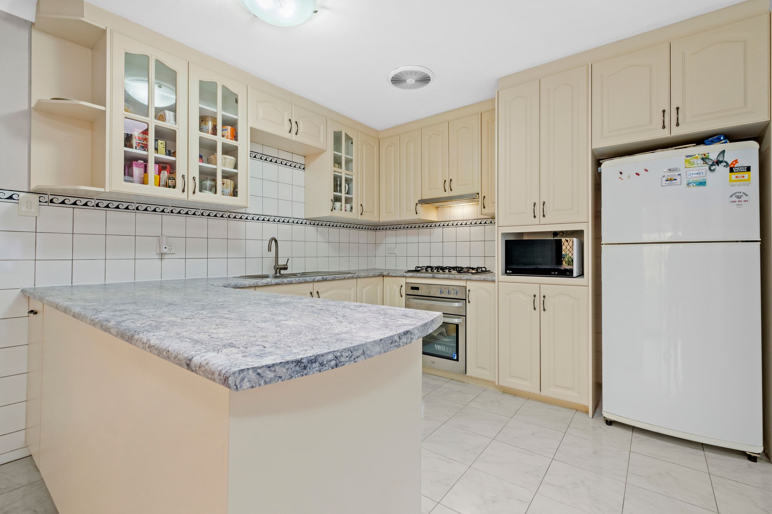 36 Windsor Drive, Gosnells WA 6110, Gosnells - Thumbnail 3