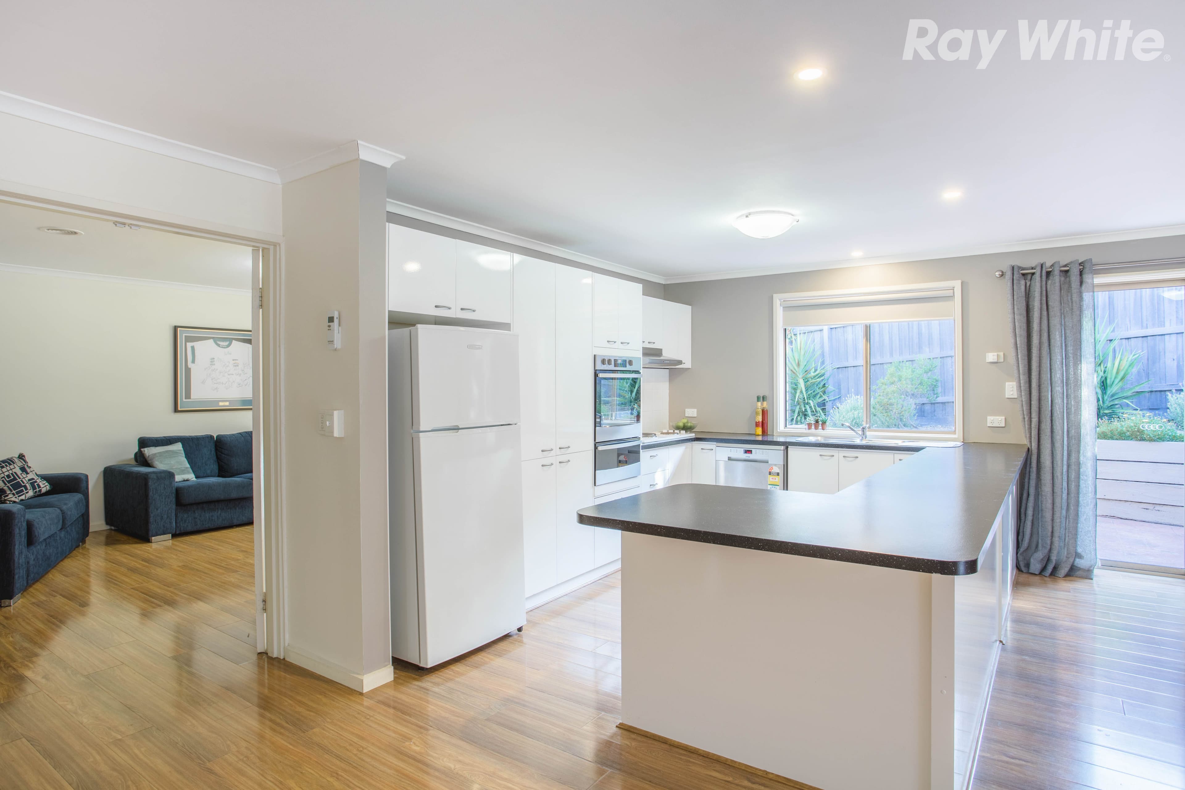 19 Jolly Terrace, South Morang VIC 3752, South Morang - Thumbnail 3