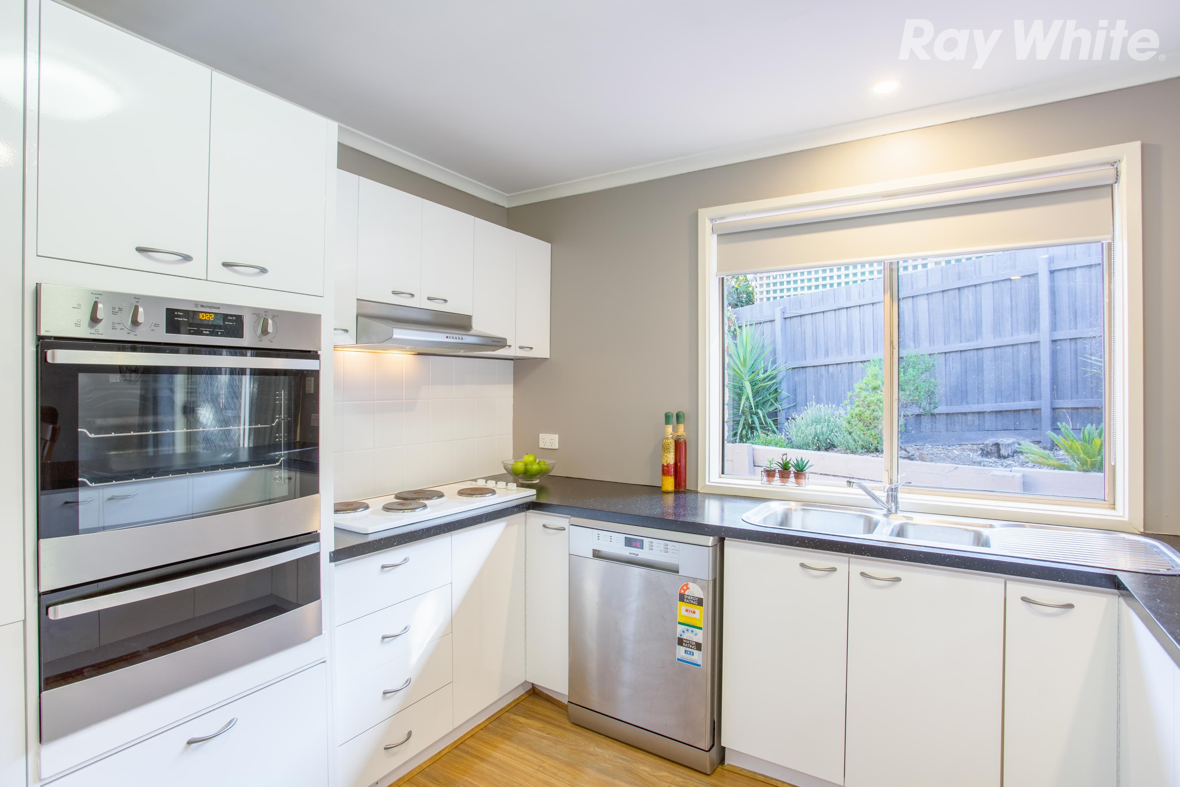 19 Jolly Terrace, South Morang VIC 3752, South Morang - Thumbnail 4