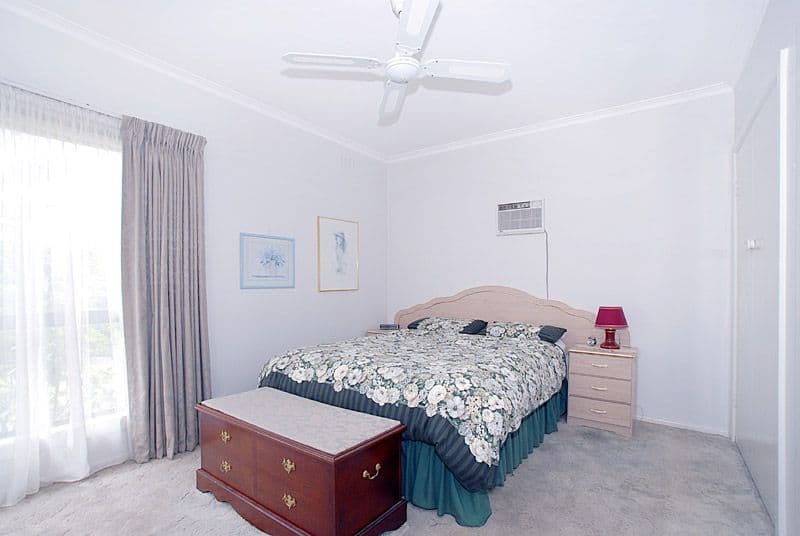 16 Parsons Street, MORDIALLOC VIC 3195, Mordialloc - Thumbnail 4