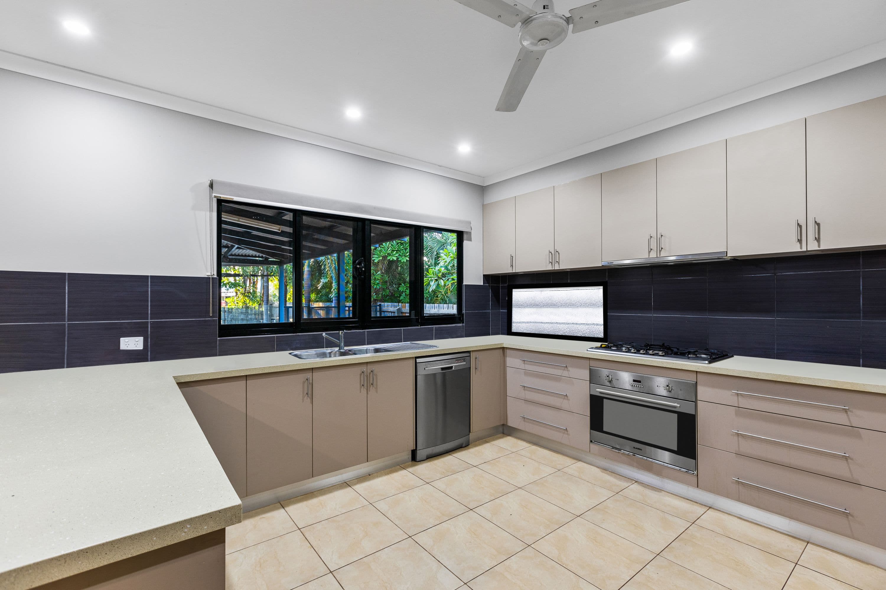 33 Greenshank Drive, Djugun WA 6725, Djugun - Thumbnail 5