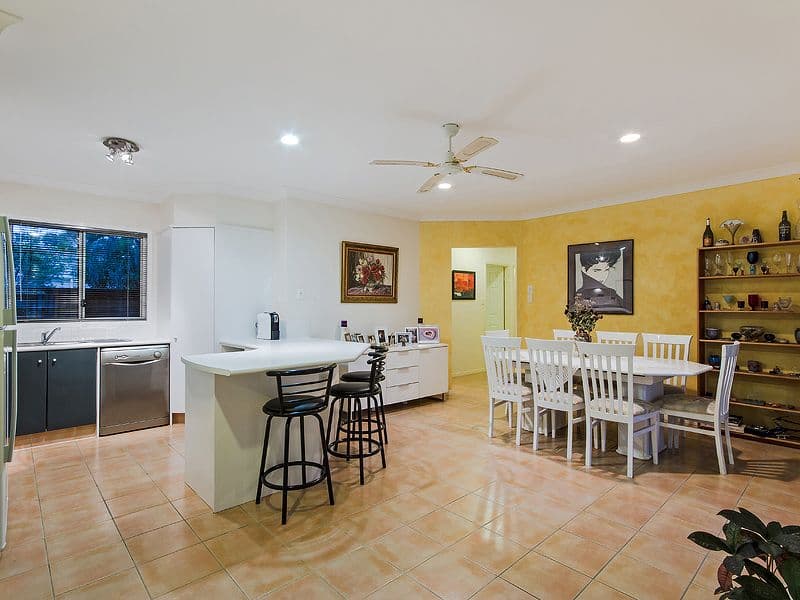 15 Corina Close, ROBINA QLD 4226, Robina - Thumbnail 4